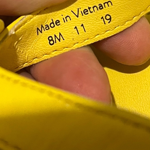 JACK ROGERS Womens Yellow Rowan Round Toe Slip On Leather Flip Flop Sandal 8 M - Picture 6 of 6